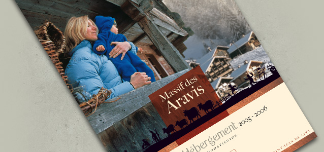 Gros plan de la couverture du guide h�bergement du Massif des Aravis